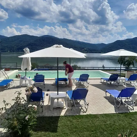 Rustica Vakantieboerderij *